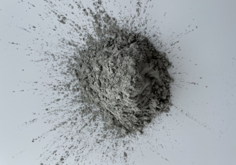 棕剛玉微粉對產品表面處理的影響